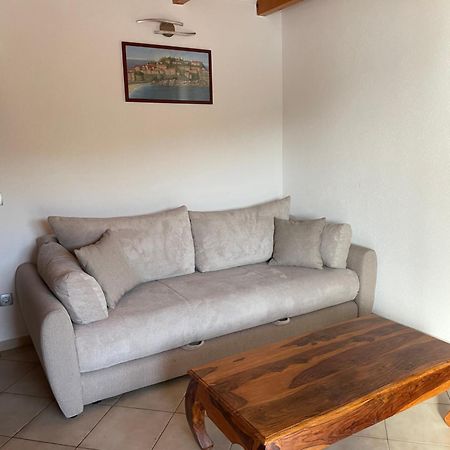 Apartments Vesna Tivat Eksteriør bilde