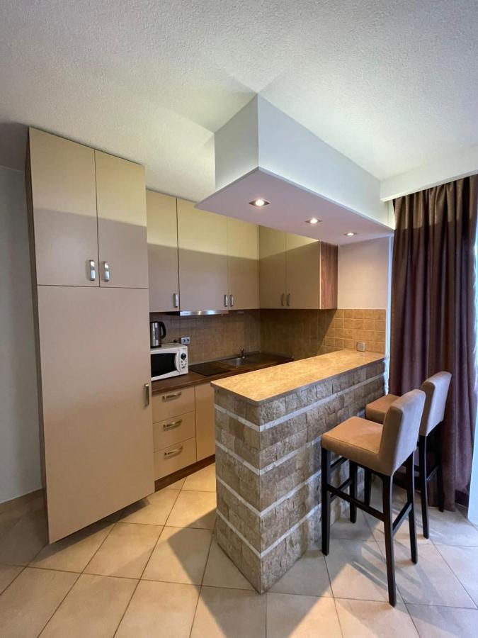Apartments Vesna Tivat Eksteriør bilde