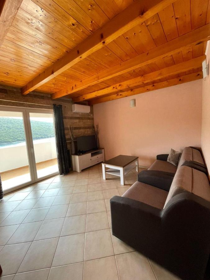 Apartments Vesna Tivat Eksteriør bilde