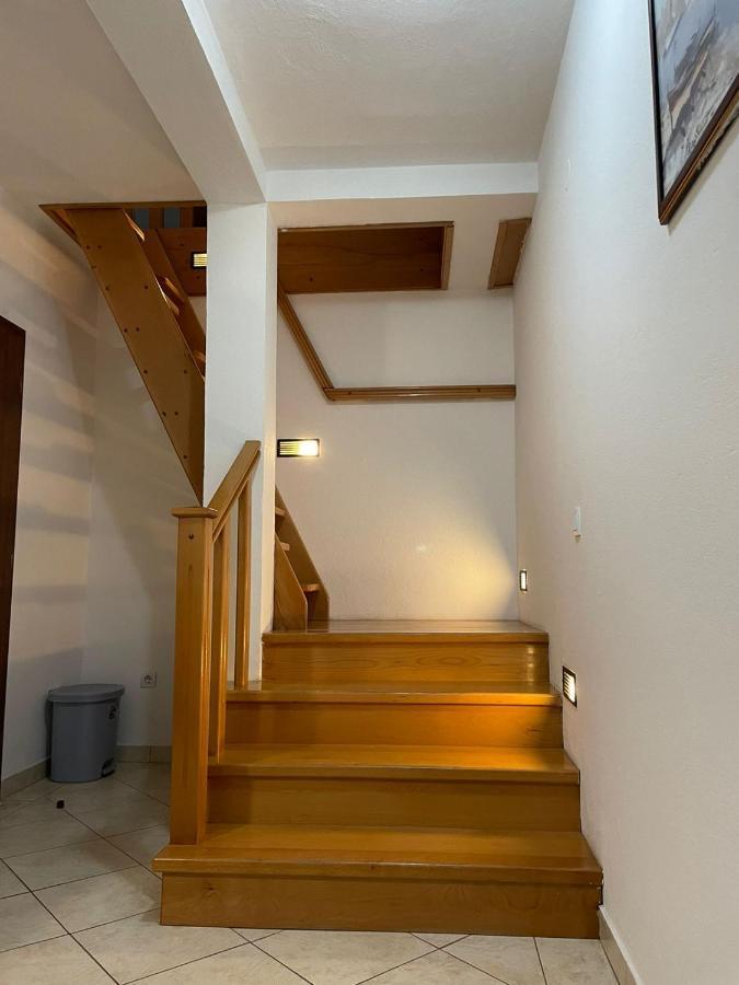 Apartments Vesna Tivat Eksteriør bilde