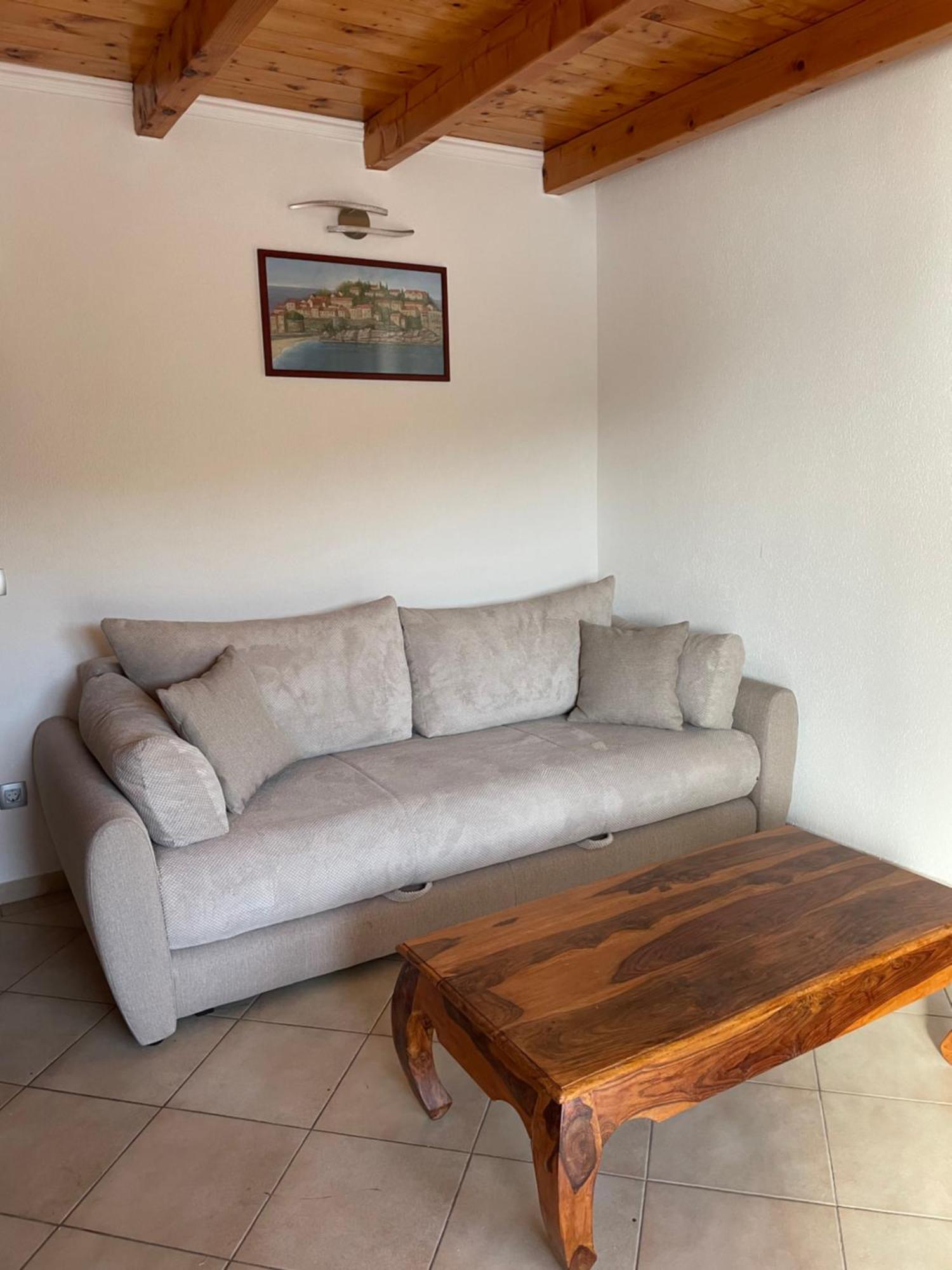 Apartments Vesna Tivat Eksteriør bilde
